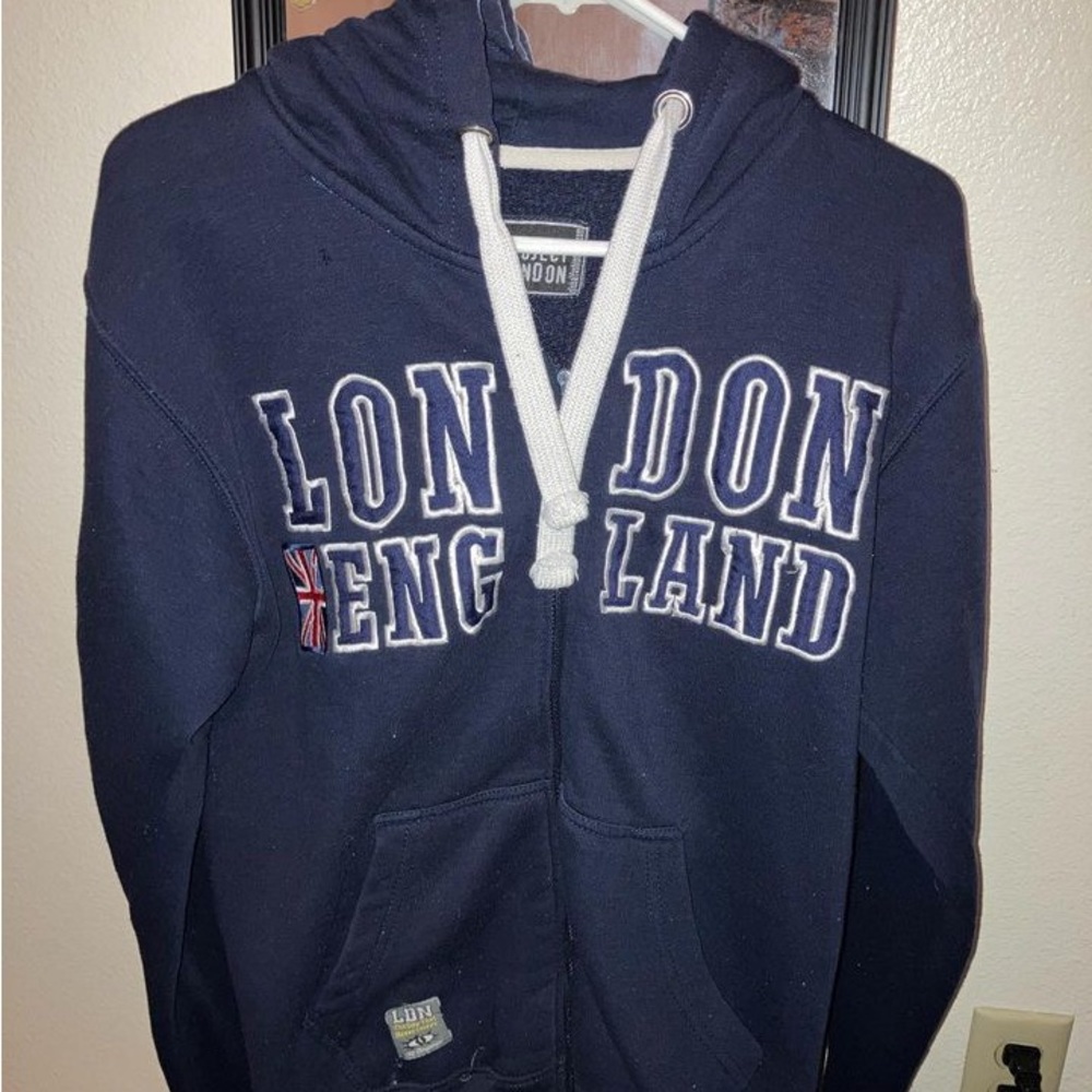 London England sweater